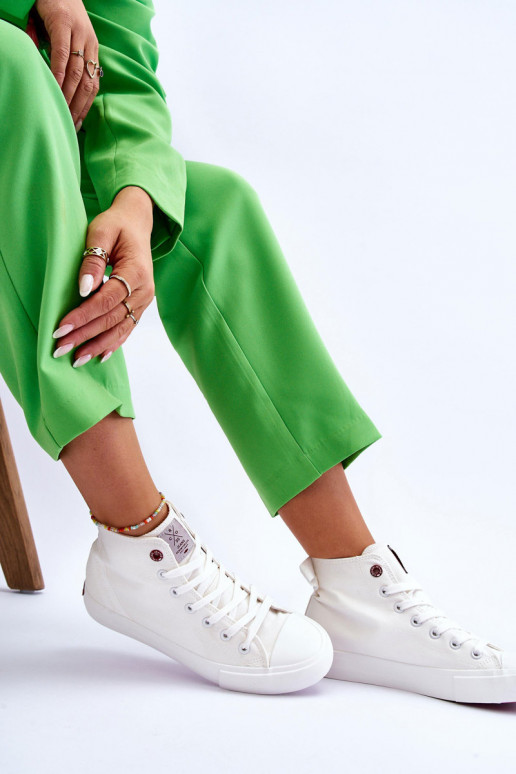 Klassikalise mudeli vabaajajalatsi Cross Jeans LL2R4086C valget värvi Klassikalise mudeli vabaajajalatsi Cross Jeans LL2R4086C valget värvi