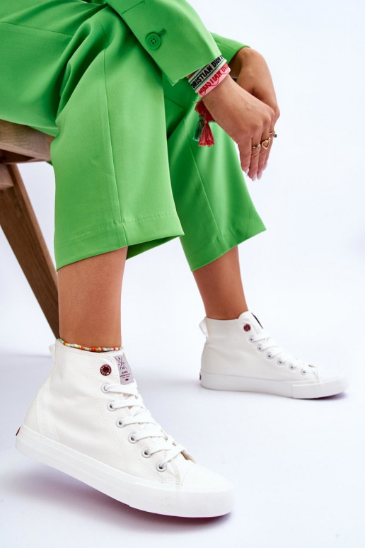 Klassikalise mudeli vabaajajalatsi Cross Jeans LL2R4086C valget värvi Klassikalise mudeli vabaajajalatsi Cross Jeans LL2R4086C valget värvi