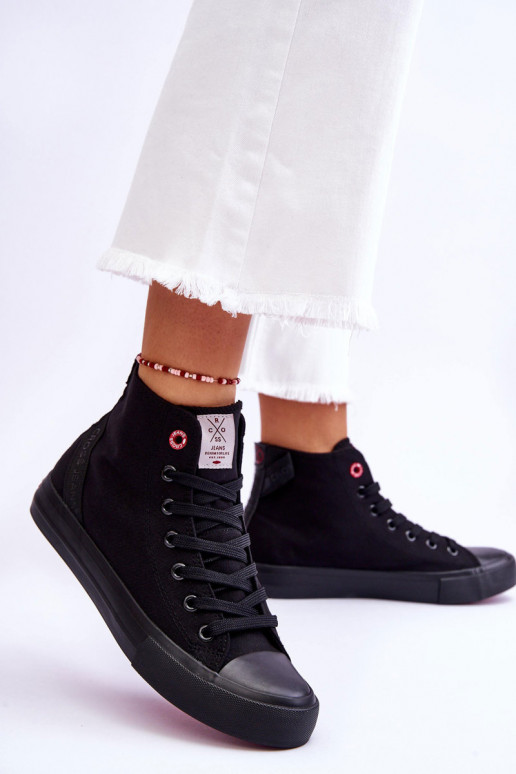 Klassikalise mudeli vabaajajalatsi Cross Jeans LL2R4088C mustad Klassikalise mudeli vabaajajalatsi Cross Jeans LL2R4088C mustad