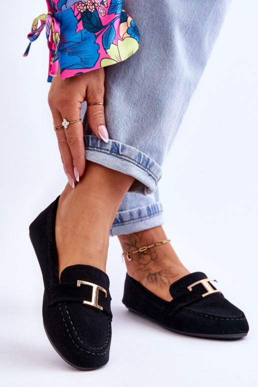 Klassikalised slip-on mokassiinid mustad Carly Klassikalised slip-on mokassiinid mustad Carly