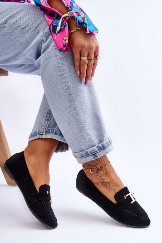 Klassikalised slip-on mokassiinid mustad Carly Klassikalised slip-on mokassiinid mustad Carly