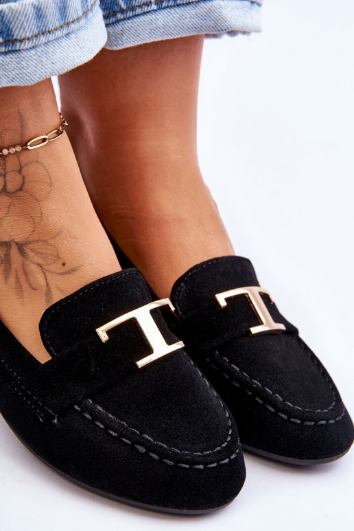 Klassikalised slip-on mokassiinid mustad Carly Klassikalised slip-on mokassiinid mustad Carly