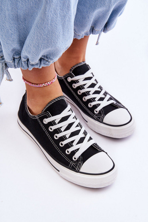 Naiste klassikalises stiilis spordijalatsid mustad Vegas