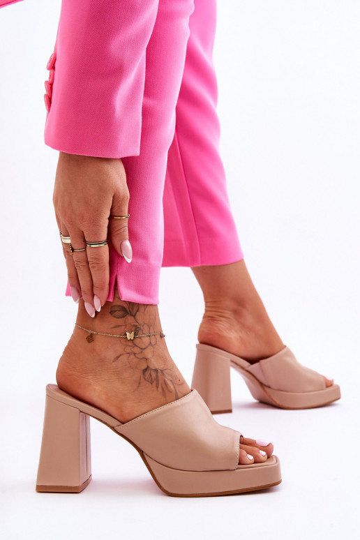 Plätud naturaalsest nahast kõrge jämeda kontsaga beeži värvi Livesa