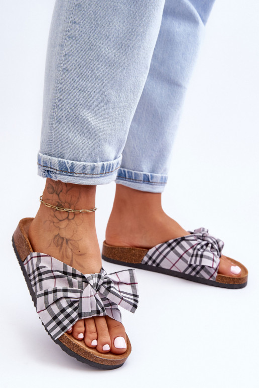 Sussid lipsukesega platvormiga Halli värvi Vero Sussid lipsukesega platvormiga Halli värvi Vero