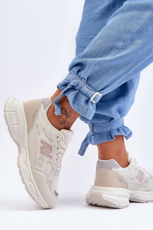 Moekad   spordijalatsid võrguga beeži värvi Venice