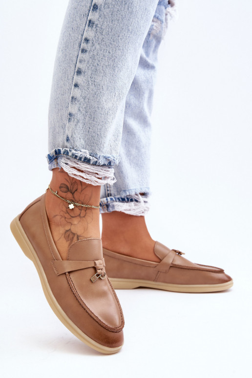 Klassikalise mudeli naiste mokassiinid pruunid värvi Cortez