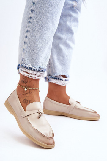 Klassikalise mudeli naiste mokassiinid beeži värvi Cortez