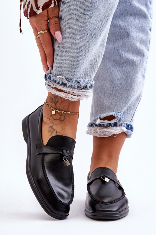 Klassikalise mudeli naiste mokassiinid mustad Cortez