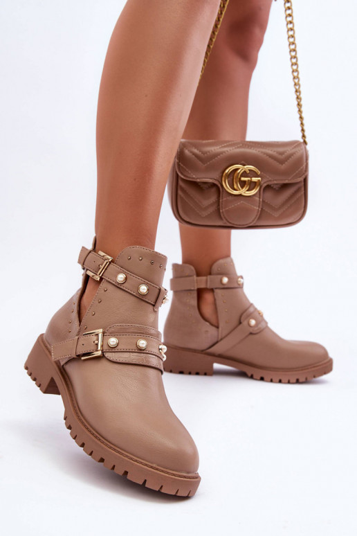 Naiste poolsaapad tehispärlitega beeži värvi Klarisa Naiste poolsaapad tehispärlitega beeži värvi Klarisa