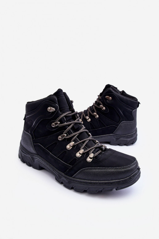 matkasaapad voodriga mustad Cowder