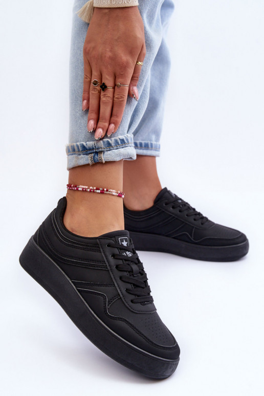 spordijalatsid   platvormiga mustad Pudina