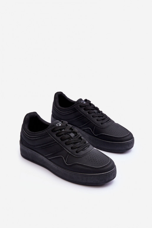 spordijalatsid   platvormiga mustad Pudina