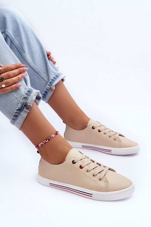 spordijalatsid   beeži värvi Mossaia