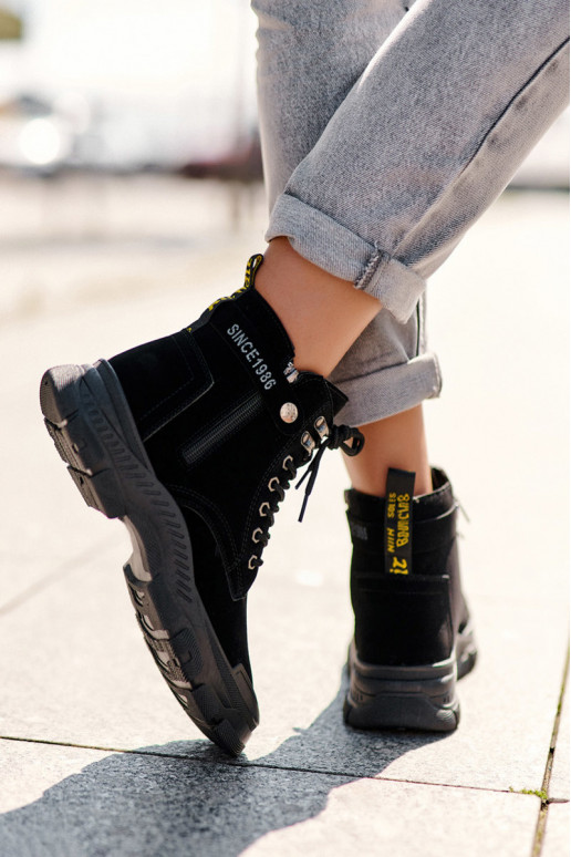 voodriga seemisnakhsed Naiste poolsaapad mustad Jailina