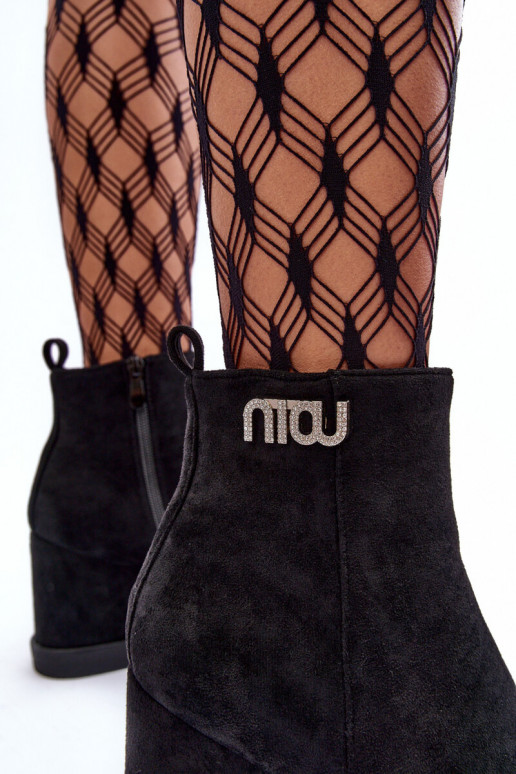 seemisnakhsed voodriga Naiste poolsaapad  kaunistustega mustad Vere seemisnakhsed voodriga Naiste poolsaapad  kaunistustega mustad Vere