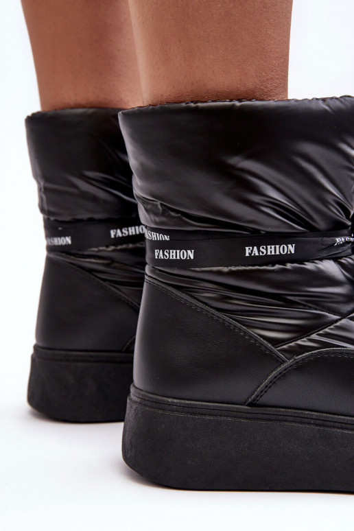 nööpidega lumesaapad    Wiązaniem mustad Siracna nööpidega lumesaapad    Wiązaniem mustad Siracna