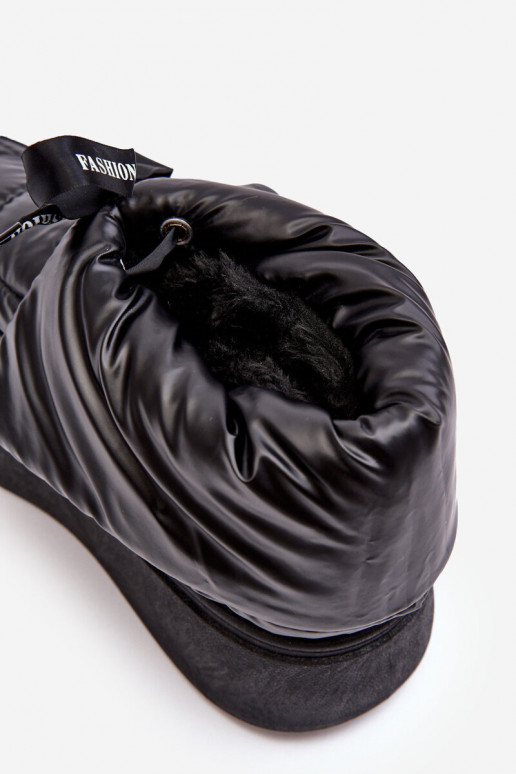 nööpidega lumesaapad    Wiązaniem mustad Siracna nööpidega lumesaapad    Wiązaniem mustad Siracna