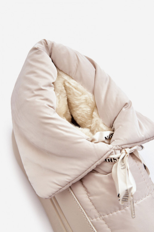 nööpidega lumesaapad    Wiązaniem Elevandiluu värvi Siracna nööpidega lumesaapad    Wiązaniem Elevandiluu värvi Siracna