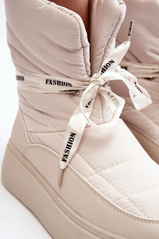 nööpidega lumesaapad    Wiązaniem Elevandiluu värvi Siracna nööpidega lumesaapad    Wiązaniem Elevandiluu värvi Siracna