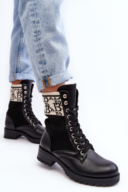 saapad  mustad Hakina