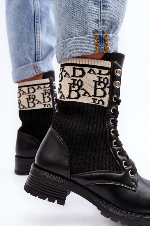 saapad  mustad Hakina