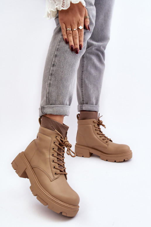 jalanõud Naiste poolsaapad  beeži värvi Rivella