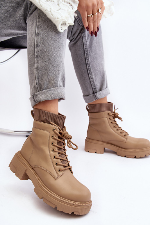 jalanõud Naiste poolsaapad  beeži värvi Rivella