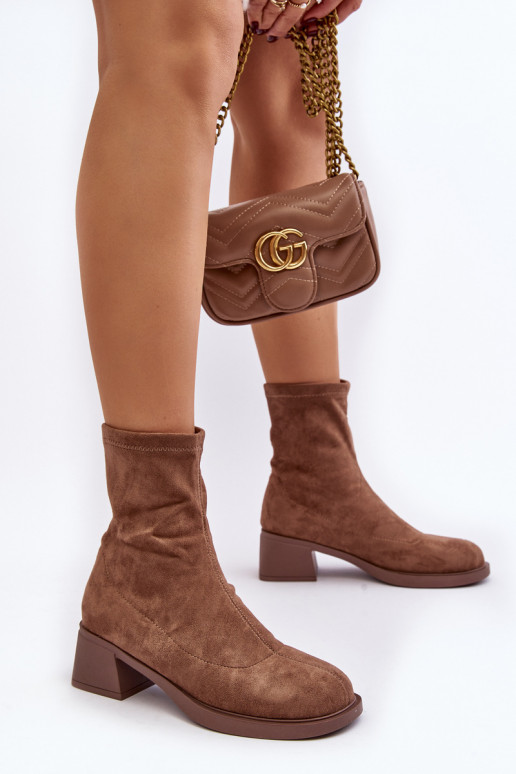 Naiste poolsaapad  pruunid värvi Aphroteia Naiste poolsaapad  pruunid värvi Aphroteia