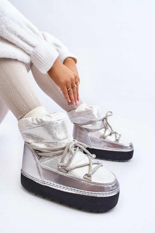 nööpidega lumesaapad saapad koos stiilsete detailidega Hõbedat värvi Toolsa nööpidega lumesaapad saapad koos stiilsete detailidega Hõbedat värvi Toolsa