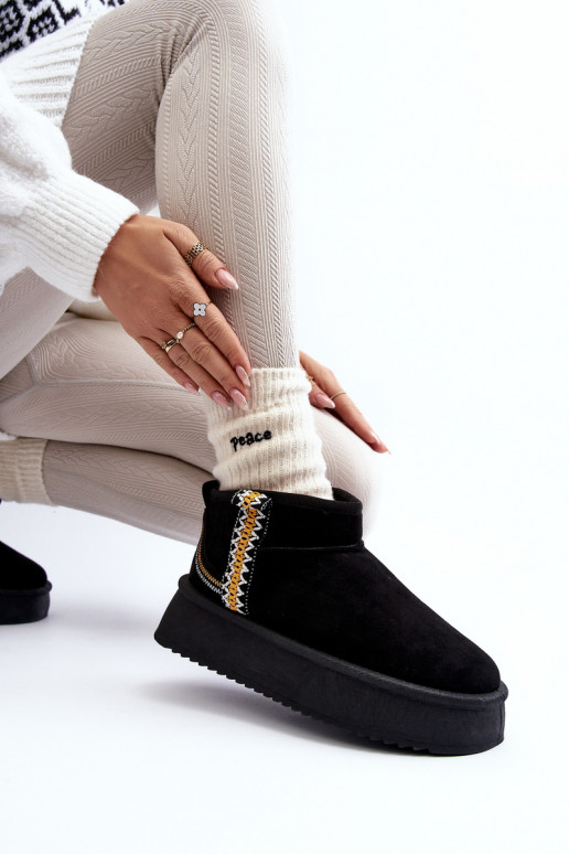 nööpidega lumesaapad platvormiga mustriga mustad Udra nööpidega lumesaapad platvormiga mustriga mustad Udra