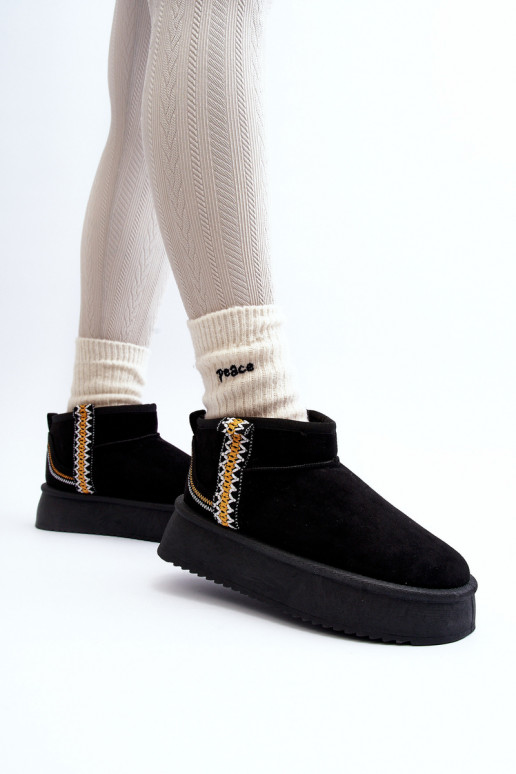 nööpidega lumesaapad platvormiga mustriga mustad Udra nööpidega lumesaapad platvormiga mustriga mustad Udra