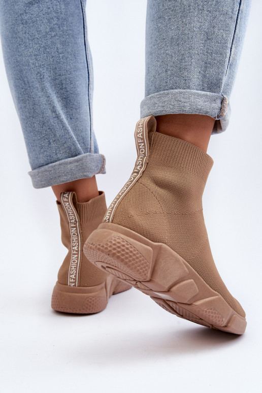 spordijalatsid  beeži värvi Zirila spordijalatsid  beeži värvi Zirila