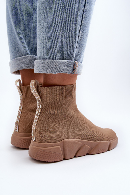 spordijalatsid  beeži värvi Zirila spordijalatsid  beeži värvi Zirila