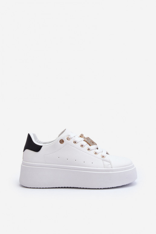 Sneakers tüüpi jalanõud   kaunistustega valget värvi Celedria Sneakers tüüpi jalanõud   kaunistustega valget värvi Celedria