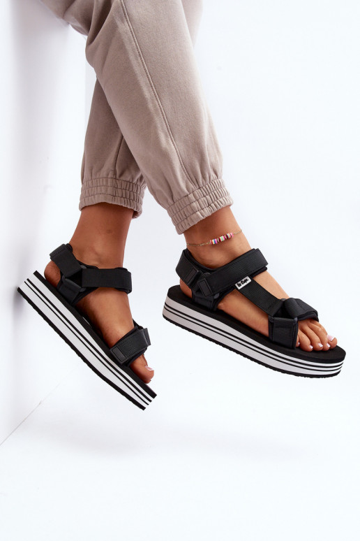 Naistesandaalid platvormiga Lee Cooper LCW-24-05-2753 mustad