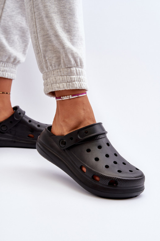 Kerged sussid mustad Ilariana Kerged sussid mustad Ilariana