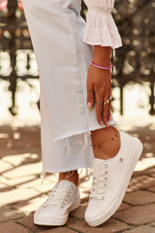 Klassikalise mudeli naiste saapad Big Star NN274285 valget värvi