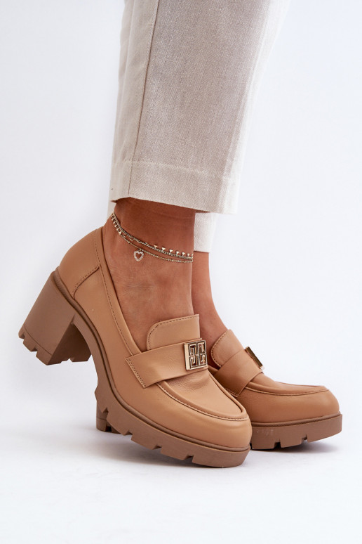 jalatsid    kaunistustega pruunid värvi Ranunca