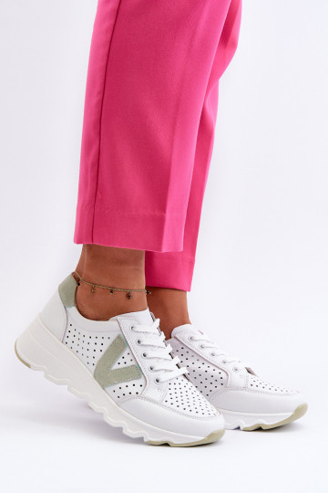 spordijalatsid valget värvi Eleonori