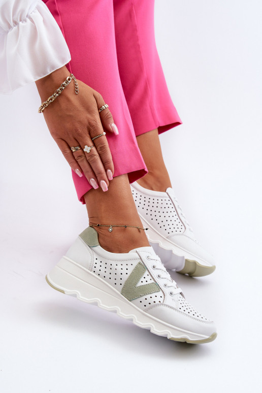 spordijalatsid valget värvi Eleonori spordijalatsid valget värvi Eleonori