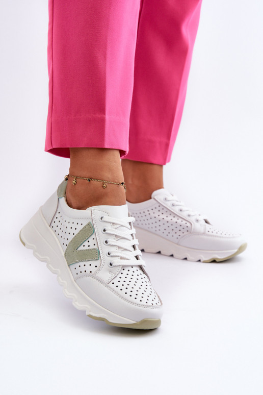 spordijalatsid valget värvi Eleonori spordijalatsid valget värvi Eleonori