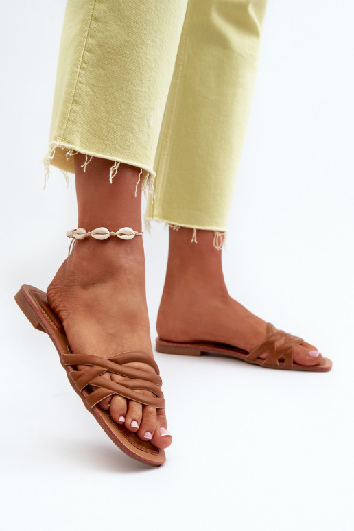 naiste plätud Eko   laiade nööridega pruunid värvi Moldela