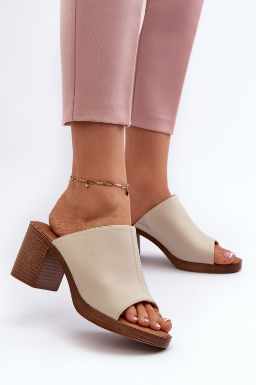 Elegantsed  naiste plätud kõrge jämeda kontsaga beeži värvi Varnila