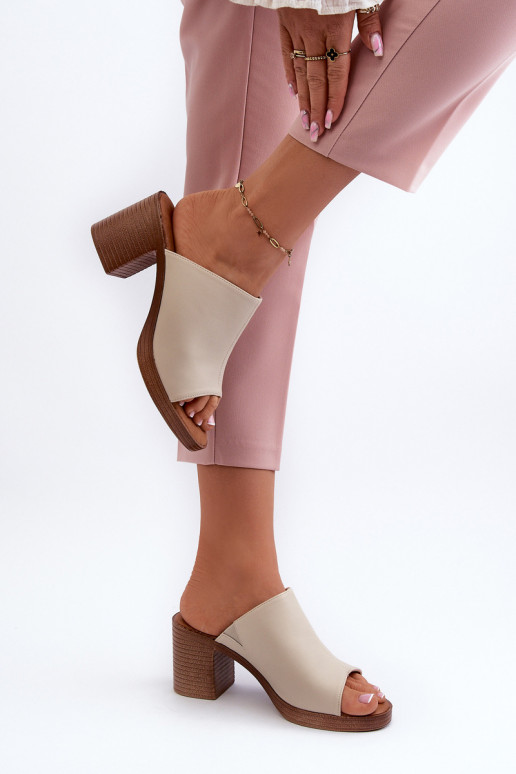 Elegantsed  naiste plätud kõrge jämeda kontsaga beeži värvi Varnila