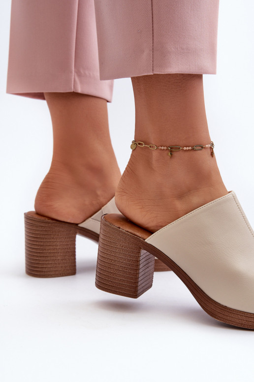 Elegantsed  naiste plätud kõrge jämeda kontsaga beeži värvi Varnila