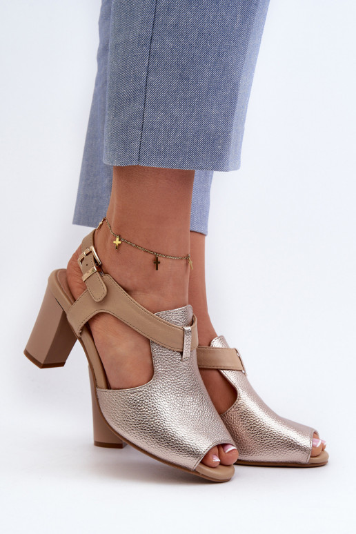 Naistesandaalid eko-nahast Kuldset värvi Queenmarie Naistesandaalid eko-nahast Kuldset värvi Queenmarie