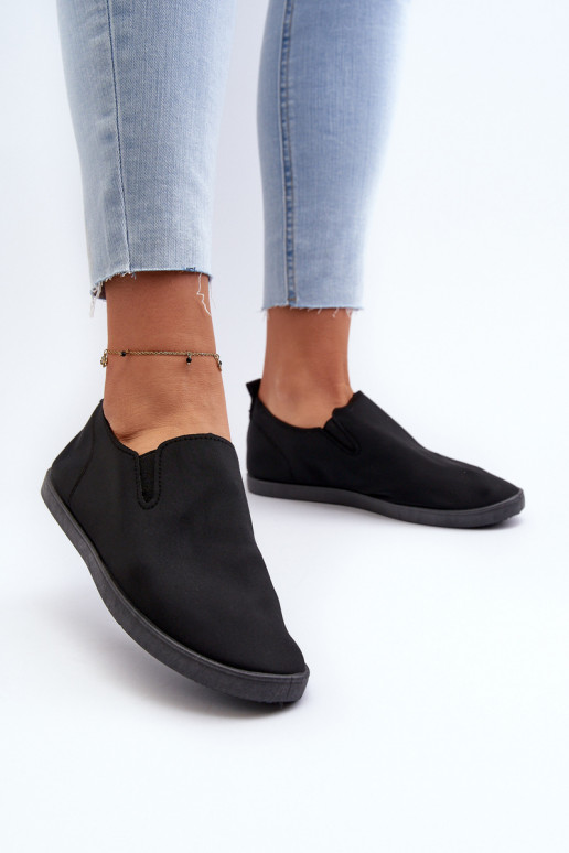 Spordijalatsid vabaaja jalanõud Slip-On mustad Lovinia