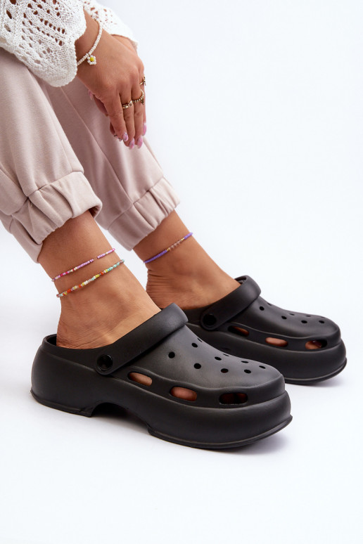 Kerged rannaplätud naiste plätud  mustad Danollia