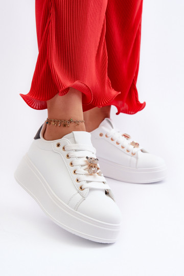 Sneakers tüüpi jalanõud   platvormiga  valget värvi Moanda 2